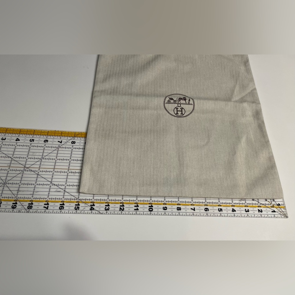 Hermes Dustbags - Picture 2 of 9